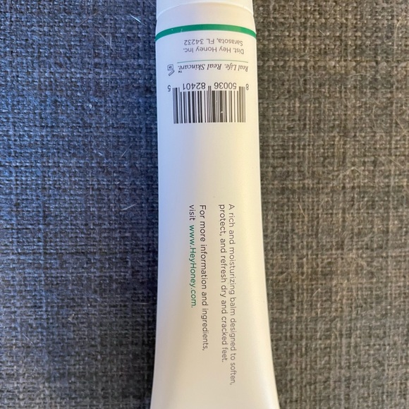 Set of 4 moisturizer minis from Ipsy, brand new and never used - Picture 9 of 9